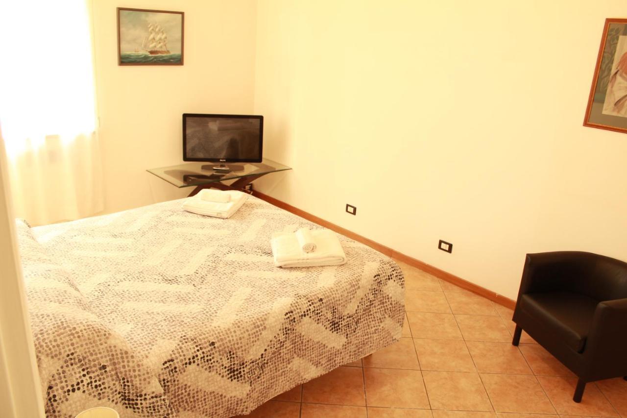 Ferienwohnung Residenza Caprera Di Viviani - Loc-02522 Verona Exterior foto