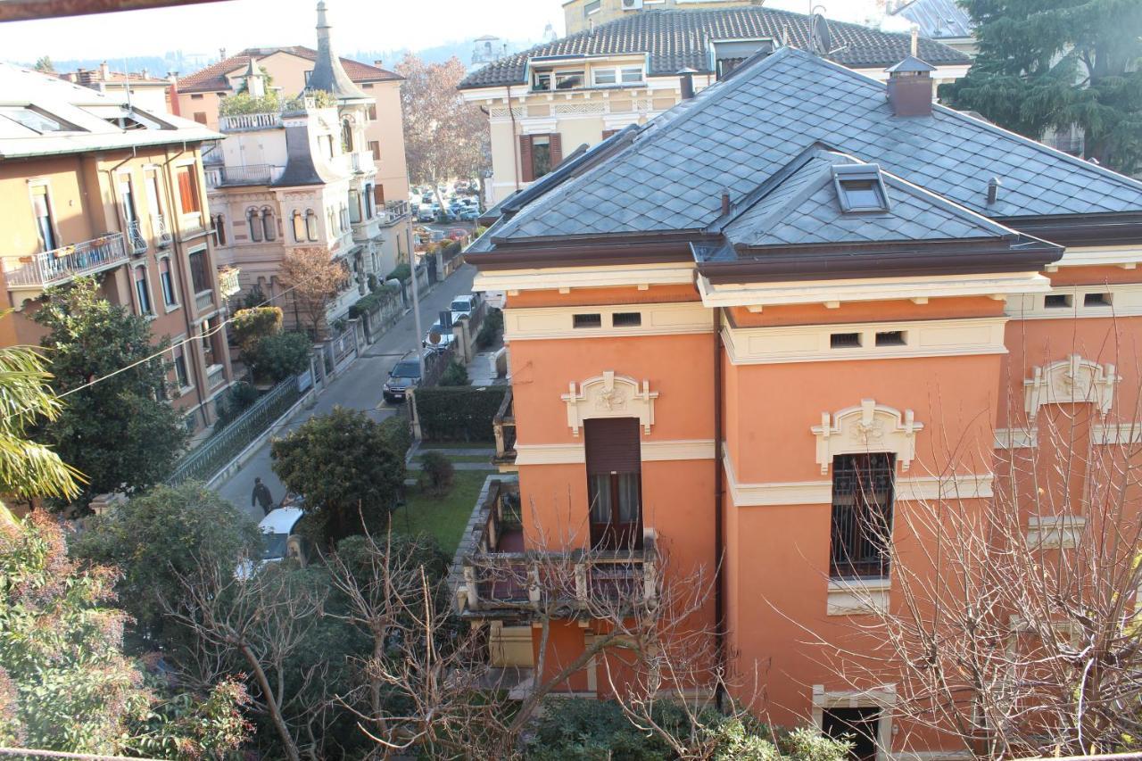 Ferienwohnung Residenza Caprera Di Viviani - Loc-02522 Verona Exterior foto